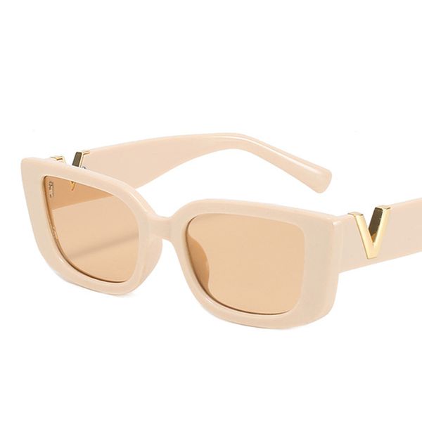 2023 fashion cat eye sunglasses luxury v sun glasses for ladies classic rectangle driving eyewear uv400, White;black
2023 fashion cat eye sunglasses luxury v sun glasses for ladies classic rectangle driving eyewear uv400, White;black