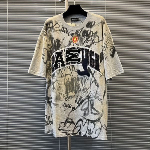 2023 summer new fasion mens luxury designer beautiful t shirts ~ us size tshirts oversized ~ great mens designer short sleeve t shirts, White;black
2023 summer new fasion mens luxury designer beautiful t shirts ~ us size tshirts oversized ~ great mens designer short sleeve t shirts, White;black