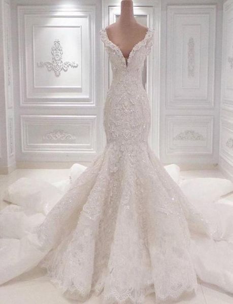 2022 bridal gowns vestido de noiva lace 3d flowers wedding dresses spring designer new crystal pearls embroidery for church3053724, White
2022 bridal gowns vestido de noiva lace 3d flowers wedding dresses spring designer new crystal pearls embroidery for church3053724, White