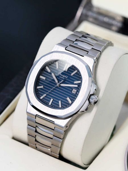 classic luminous wrist watches patas 41mm*8.2mm 3k 5811 cal330 first publish nautilus men's pure fashion glow waterproof polish bezel l, Slivery;brown
classic luminous wrist watches patas 41mm*8.2mm 3k 5811 cal330 first publish nautilus men's pure fashion glow waterproof polish bezel l, Slivery;brown