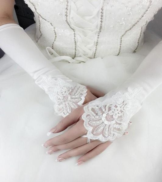 2019 fall fingerless pearls white ivory bridal gloves lace satin bridal accessories for wedding dresses4182668
2019 fall fingerless pearls white ivory bridal gloves lace satin bridal accessories for wedding dresses4182668