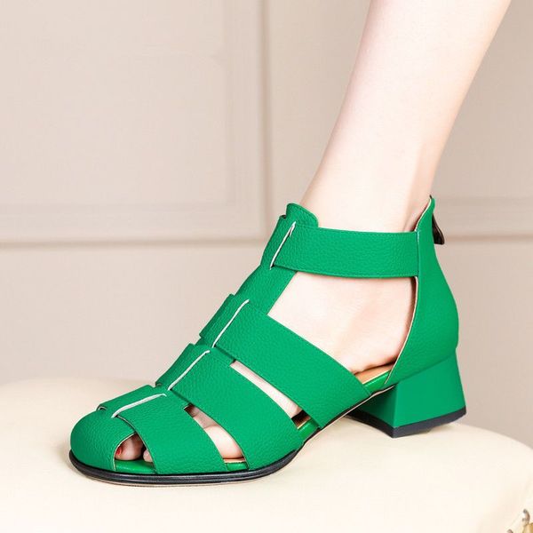 2023 new fashion flat-heeled green roman sandals female joker thick-heeled baotou sandals low-heeled comfortable female sandals, Black
2023 new fashion flat-heeled green roman sandals female joker thick-heeled baotou sandals low-heeled comfortable female sandals, Black