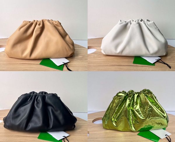 10a quality bv's classic handbags cloud shape magnet ladies evening bags clutch women pouch genuine leather handmade girls handbag cros, Black;red
10a quality bv's classic handbags cloud shape magnet ladies evening bags clutch women pouch genuine leather handmade girls handbag cros, Black;red