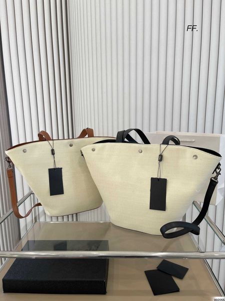 designer bags beach bags large capacity straw tote shopping bag single shoulder portable casual woman's vacation holiday woven handbags
designer bags beach bags large capacity straw tote shopping bag single shoulder portable casual woman's vacation holiday woven handbags