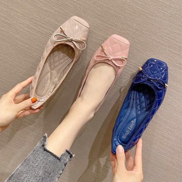 flat-bottomed womens shoes spring new fashion shallow-mouthed square-toe shoes work soft-soled soft-skinned commuter boat shoes, Black
flat-bottomed womens shoes spring new fashion shallow-mouthed square-toe shoes work soft-soled soft-skinned commuter boat shoes, Black