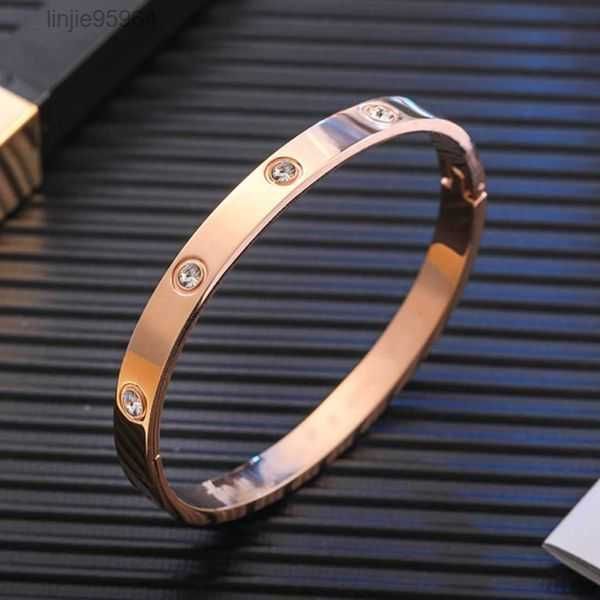 designer high sense bracelet with titanium steel color fast new rose gold lovers clasp valentine's day for men and women 1p1n9, Black
designer high sense bracelet with titanium steel color fast new rose gold lovers clasp valentine's day for men and women 1p1n9, Black