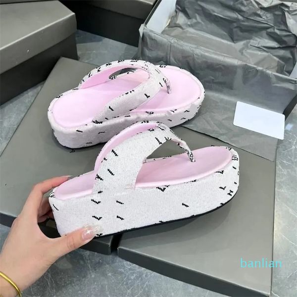 designer black white slipper thick soled sandals letter pu leather shoes summer outdoor beach women fashion slippers lightweight foam black
designer black white slipper thick soled sandals letter pu leather shoes summer outdoor beach women fashion slippers lightweight foam black