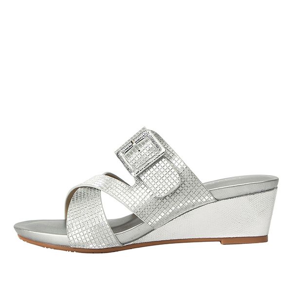 wedges flip-flops 2023 summer new shimmer outside wear slippers thick bottoming bohemian fashion comfortable travel vacation, Black
wedges flip-flops 2023 summer new shimmer outside wear slippers thick bottoming bohemian fashion comfortable travel vacation, Black