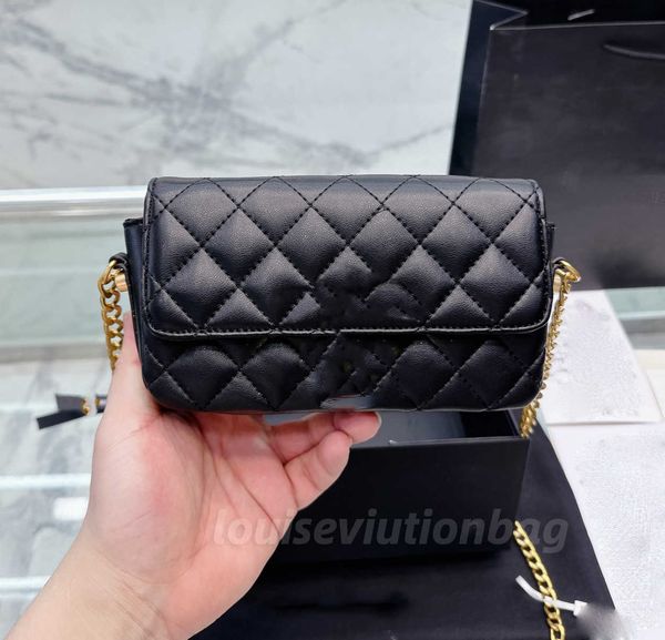 designer shoulder bag fashion ladies classic luxury genuine leather gold chain messenger bag flap cf caviar handbag silver double letter squ
designer shoulder bag fashion ladies classic luxury genuine leather gold chain messenger bag flap cf caviar handbag silver double letter squ