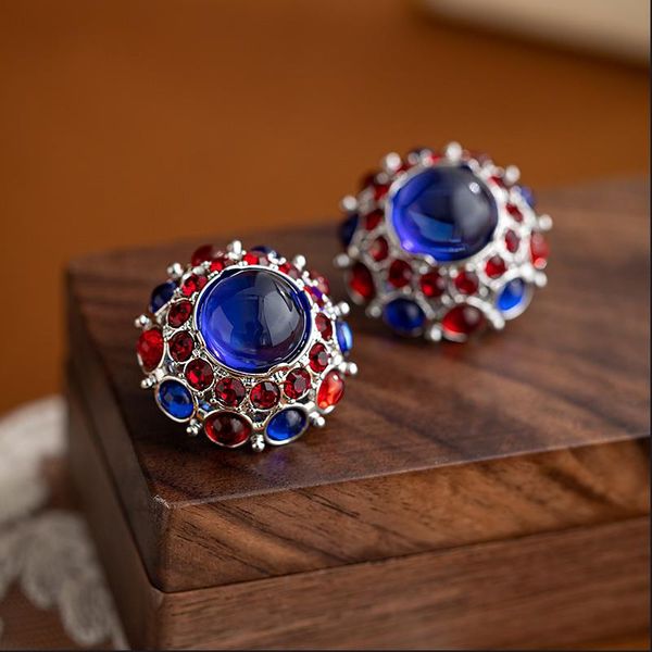 french court style medieval personality round earrings elegant temperament vintage earrings e387, Golden;silver
french court style medieval personality round earrings elegant temperament vintage earrings e387, Golden;silver