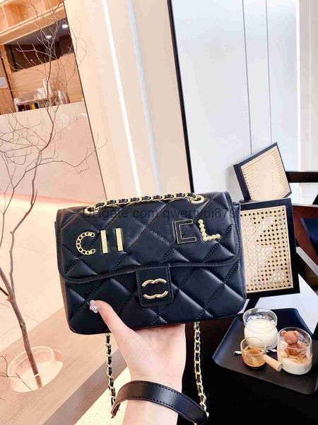 designer bag women's fashion ringer lattice chain bag shoulder bag lady casual leather handbags crossbody qwertyui879 1171#
designer bag women's fashion ringer lattice chain bag shoulder bag lady casual leather handbags crossbody qwertyui879 1171#
