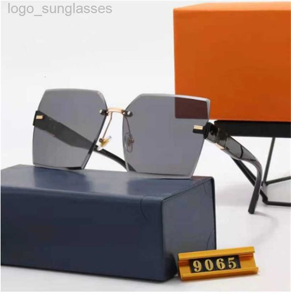 designer sunglasses brand outdoor sports sunshade full frame fashion classic anti ultraviolet universal glasses men and women 5 colors with, White;black
designer sunglasses brand outdoor sports sunshade full frame fashion classic anti ultraviolet universal glasses men and women 5 colors with, White;black