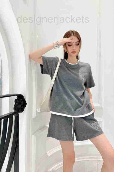 women's tracksuits designer 2023 summer new studded diamond waffle fabric t-shirt shorts spliced fake two piece set for women rpfb, Gray
women's tracksuits designer 2023 summer new studded diamond waffle fabric t-shirt shorts spliced fake two piece set for women rpfb, Gray