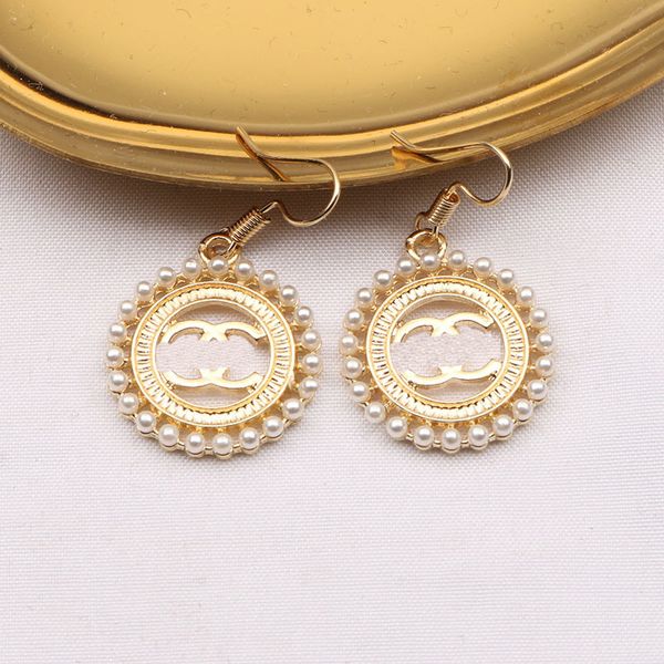 20style 18k gold plated designer brand earring designer double letter fashion round pearl pendant earrings stud women wedding party jewerlry, Golden;silver
20style 18k gold plated designer brand earring designer double letter fashion round pearl pendant earrings stud women wedding party jewerlry, Golden;silver