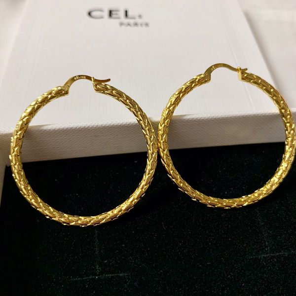 personality big circle hoop earrings exaggerated trendy designer dangle eardrop earring for women eardrops wedding engagement jewelry gift, Golden;silver
personality big circle hoop earrings exaggerated trendy designer dangle eardrop earring for women eardrops wedding engagement jewelry gift, Golden;silver