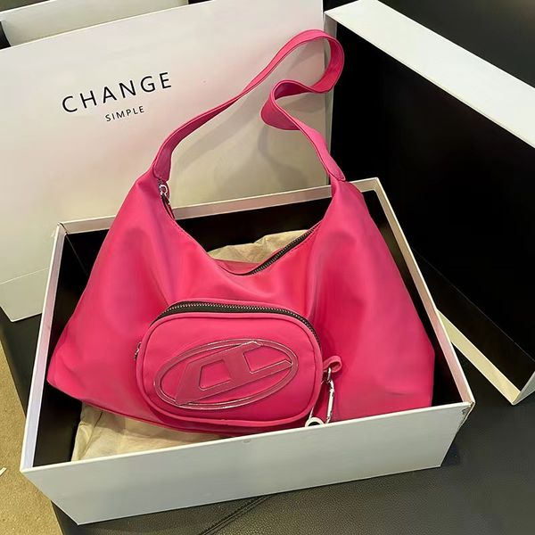 2023 new designer niche son mother tote bag shoulder bag underarm handbag manufacturer direct sales
2023 new designer niche son mother tote bag shoulder bag underarm handbag manufacturer direct sales