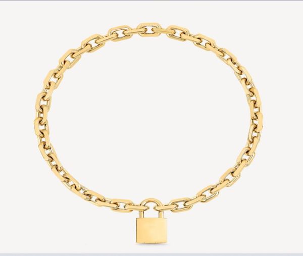 2021 luxury designer necklace men silver gold stainless steel jewelry long pendant lock necklaces for women punk style thick chain5684553
2021 luxury designer necklace men silver gold stainless steel jewelry long pendant lock necklaces for women punk style thick chain5684553