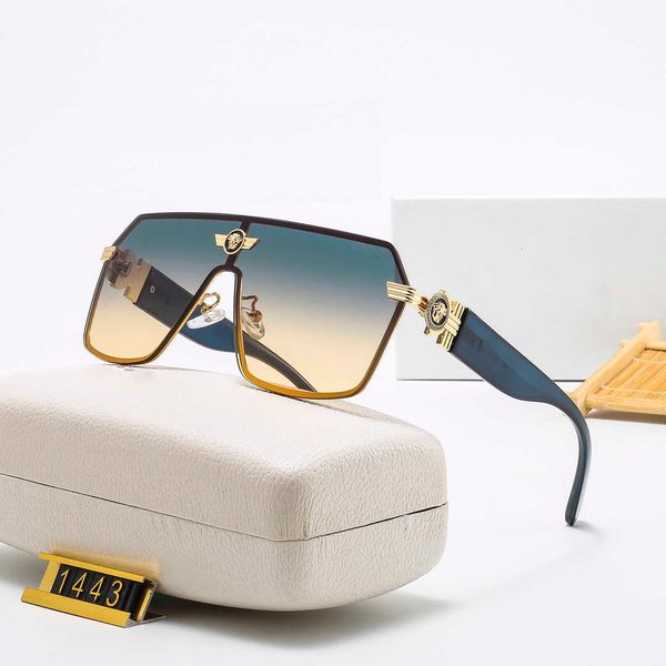 fashion sunglasses luxury brand designer outdoor summer shade wholesale metal frame polarized men oversized women, White;black
fashion sunglasses luxury brand designer outdoor summer shade wholesale metal frame polarized men oversized women, White;black