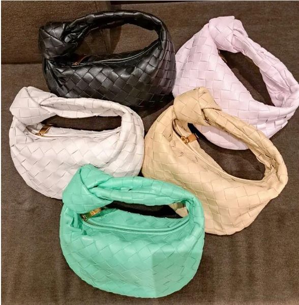 leather teen jodie bag tote handbag designer shoulder woven bags women's crossbody underarm bag clutch hobo purse half moon bag 230726
leather teen jodie bag tote handbag designer shoulder woven bags women's crossbody underarm bag clutch hobo purse half moon bag 230726