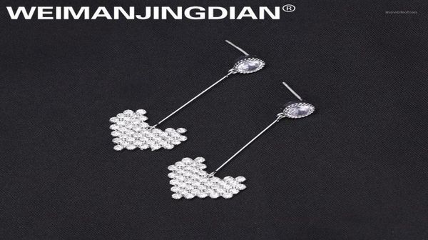 weimanjingdian new arrival cubic zirconia cz crystal pave setting heart dangle chandelier earrings for women or girls19492345, Silver
weimanjingdian new arrival cubic zirconia cz crystal pave setting heart dangle chandelier earrings for women or girls19492345, Silver