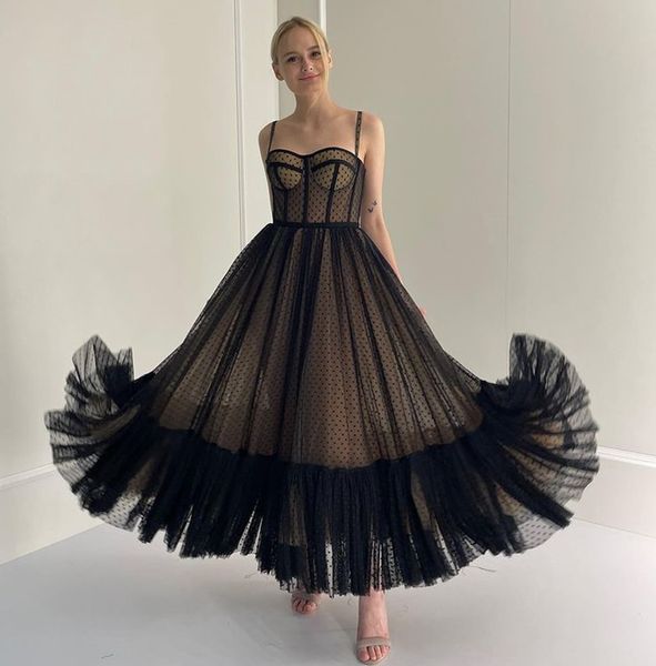 elegant short prom birthday dress spaghetti straps black dotted tulle ruffles tea-length evening party gowns robe de soiree vestidos de feas
elegant short prom birthday dress spaghetti straps black dotted tulle ruffles tea-length evening party gowns robe de soiree vestidos de feas