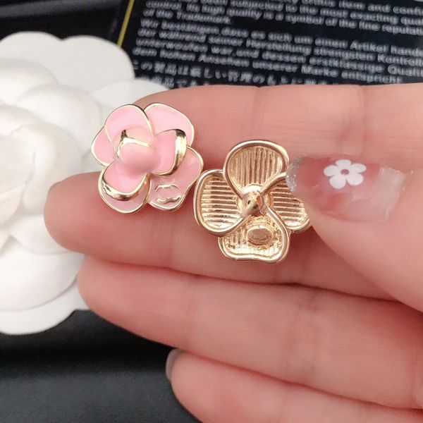 new style women gift stud earrings 2023 luxury jewelry designer cute pink love flower earrings elegant women's jewelry 18k gold plated, Golden;silver
new style women gift stud earrings 2023 luxury jewelry designer cute pink love flower earrings elegant women's jewelry 18k gold plated, Golden;silver