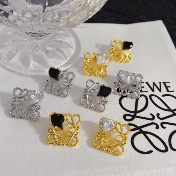 band rings designer new love zircon earrings with hollow light luxury and metal design, Silver
band rings designer new love zircon earrings with hollow light luxury and metal design, Silver