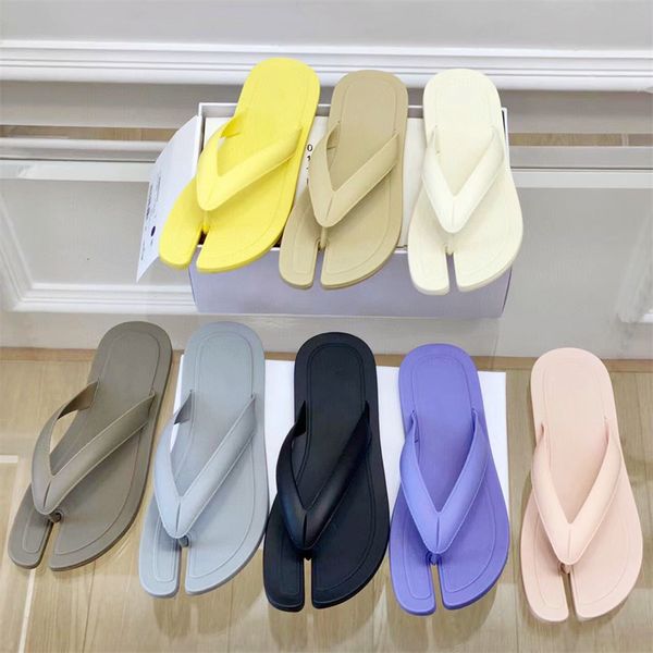 designer women's flat slippers fashion brand casual flip-flops high-quality luxury l soft drag comfortable seaside resort beach shoelac, Black
designer women's flat slippers fashion brand casual flip-flops high-quality luxury l soft drag comfortable seaside resort beach shoelac, Black