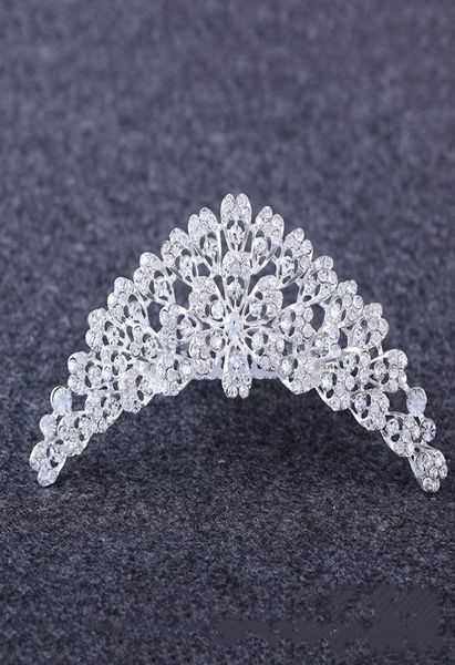 luxury european and american wind is pure manual bride diamond hair hoop crown crown jewelry crystal decoration6007418, Silver
luxury european and american wind is pure manual bride diamond hair hoop crown crown jewelry crystal decoration6007418, Silver