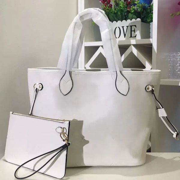 2023 fashion tote bag women handbag purse lady shopping shoulder bags genuine leather embossed printing logo large capacity handbags, Black;red
2023 fashion tote bag women handbag purse lady shopping shoulder bags genuine leather embossed printing logo large capacity handbags, Black;red