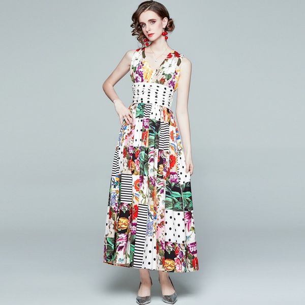 2023 summer new arrival european style women's floral print swing dress, sleeveless v-neck, a-line silhouette, perfect for carnival nig, Black;gray
2023 summer new arrival european style women's floral print swing dress, sleeveless v-neck, a-line silhouette, perfect for carnival nig, Black;gray
