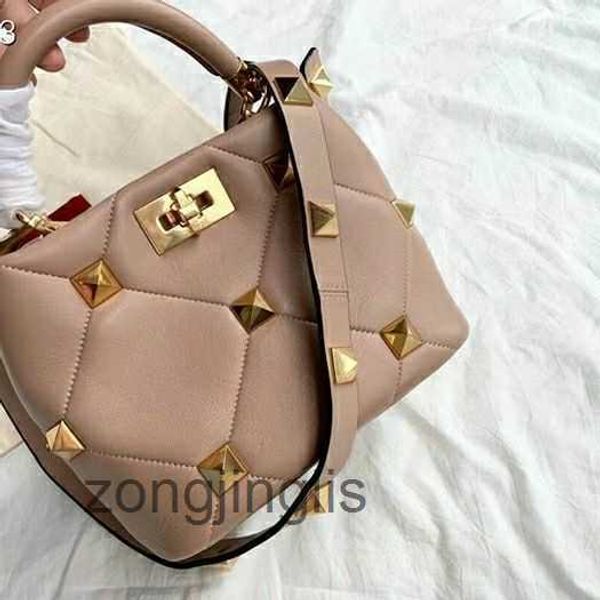 quilted handbag women bags color fashion classic ladies valentinoc designer stitching outline diamond pattern portable shoulder women's
quilted handbag women bags color fashion classic ladies valentinoc designer stitching outline diamond pattern portable shoulder women's