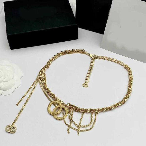 chokers designer 2023 new fashion pendants necklaces 18k gold brass material ins for women party jewelry quality with box, Golden;silver
chokers designer 2023 new fashion pendants necklaces 18k gold brass material ins for women party jewelry quality with box, Golden;silver