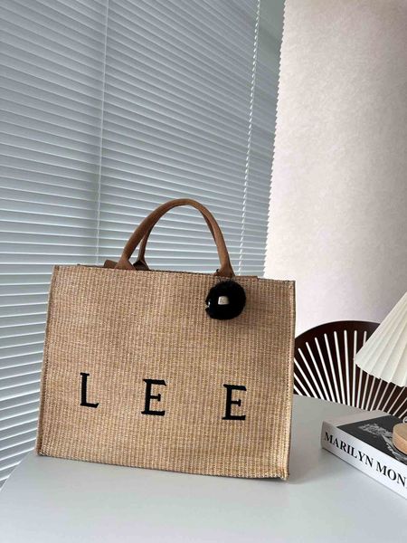 beach bag luxury designer woven shopping bags straw basket tote fashion embroidered handbag large capacity crossbody shoulder bag
beach bag luxury designer woven shopping bags straw basket tote fashion embroidered handbag large capacity crossbody shoulder bag