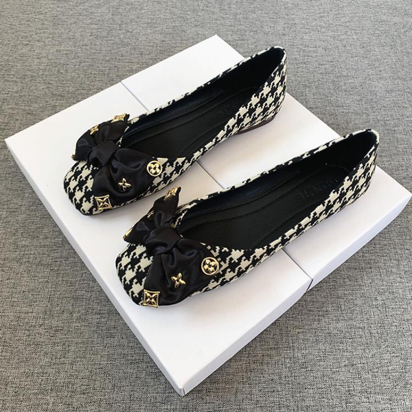 square toe shoes womens flat bottom 2023 new bow houndstooth temperament shallow casual soft bottom plus size womens shoes, Black
square toe shoes womens flat bottom 2023 new bow houndstooth temperament shallow casual soft bottom plus size womens shoes, Black