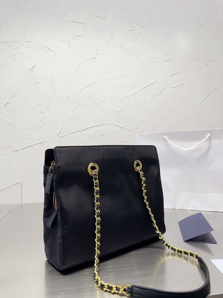 the tote bag designer cavans tote triangle bag commuter travel designer crossbody shoulder bags handbag women's canvas handbags handbag
the tote bag designer cavans tote triangle bag commuter travel designer crossbody shoulder bags handbag women's canvas handbags handbag