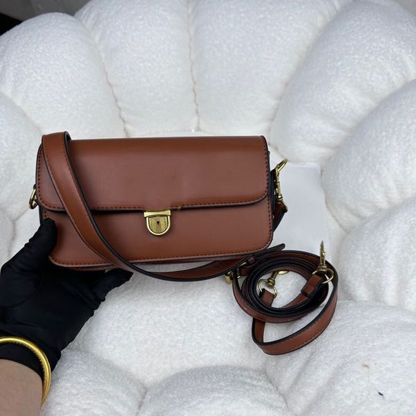 brand women's shoulder bags metal chain bag leather 2023 new trend fashion single shoulder crossbody bag cross-border
brand women's shoulder bags metal chain bag leather 2023 new trend fashion single shoulder crossbody bag cross-border