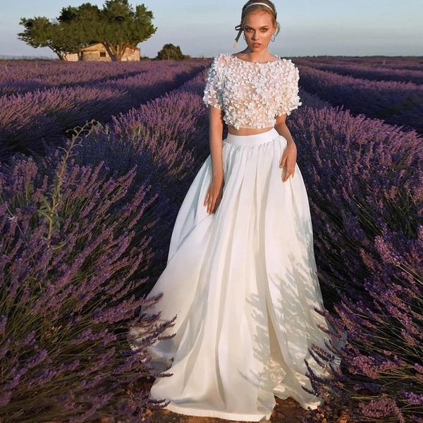 bohemian two pieces wedding dress satin o-neck 3d floral lace appliques bridal party gowns country draped train robe de mariee, White
bohemian two pieces wedding dress satin o-neck 3d floral lace appliques bridal party gowns country draped train robe de mariee, White