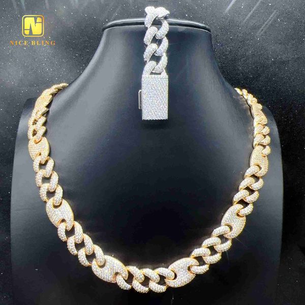 hip hop jewelry iced out 18k gold plated cuban chains 15mm wide custom link necklace factory direct sell, Silver
hip hop jewelry iced out 18k gold plated cuban chains 15mm wide custom link necklace factory direct sell, Silver