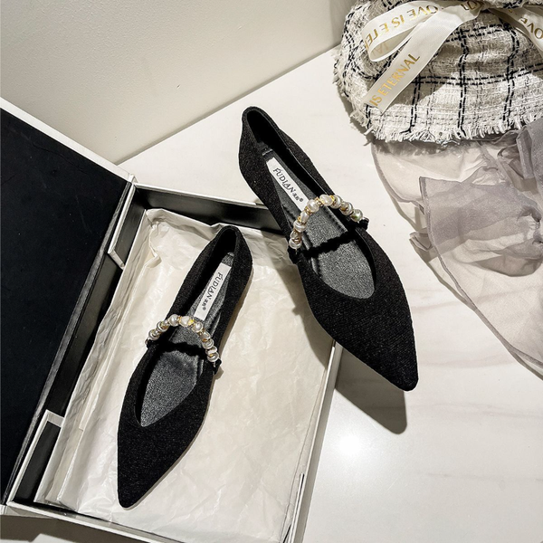 pointed shoes womens flat bottom 023 new autumn and winter shoes spring and autumn soft bottom black four-season commuter shoes
pointed shoes womens flat bottom 023 new autumn and winter shoes spring and autumn soft bottom black four-season commuter shoes