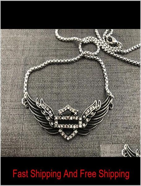 support dropship motorcycles clean crystal bracelet necklace 316l stainless steel biker fashion jewelry lady girls wings bracelet 9254476, Golden;silver
support dropship motorcycles clean crystal bracelet necklace 316l stainless steel biker fashion jewelry lady girls wings bracelet 9254476, Golden;silver