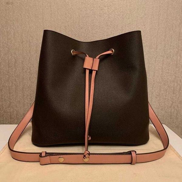 purse women satchel handle tote shoulder soft leather crossbody fashion handbags big capacity bucket bags
purse women satchel handle tote shoulder soft leather crossbody fashion handbags big capacity bucket bags