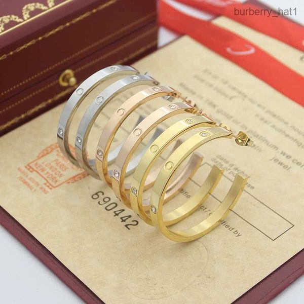 classic circle designer hoop earrings fashion love earrings for women stainless steel plating 18k gold jewelry, Golden
classic circle designer hoop earrings fashion love earrings for women stainless steel plating 18k gold jewelry, Golden