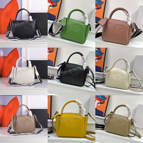 soft leather handbag triangle logo bag metal lettering logo nappa leather shopping bag large capacity tote wallet luxury handbags women genu
soft leather handbag triangle logo bag metal lettering logo nappa leather shopping bag large capacity tote wallet luxury handbags women genu