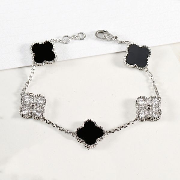 luxurys link designer bracelet women lucky link charm bracelets love trendy fashion shiny and eye-catching fine jewelry elegant temperament, Golden;silver
luxurys link designer bracelet women lucky link charm bracelets love trendy fashion shiny and eye-catching fine jewelry elegant temperament, Golden;silver