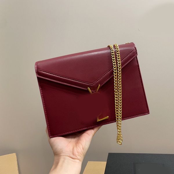 messenger chains bag designer bags brand totes 2023 luxury leather handbags cross body fashion shoulder bag women plain letter purse plain
messenger chains bag designer bags brand totes 2023 luxury leather handbags cross body fashion shoulder bag women plain letter purse plain
