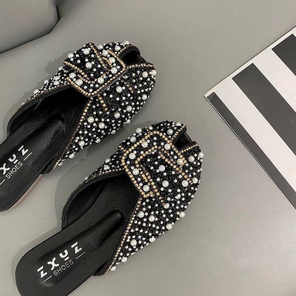 half slipper female flat baotou 2023 summer fashion outside wear cooling slipper pearl rhine-diamond mueller shoes women shoes, Black
half slipper female flat baotou 2023 summer fashion outside wear cooling slipper pearl rhine-diamond mueller shoes women shoes, Black