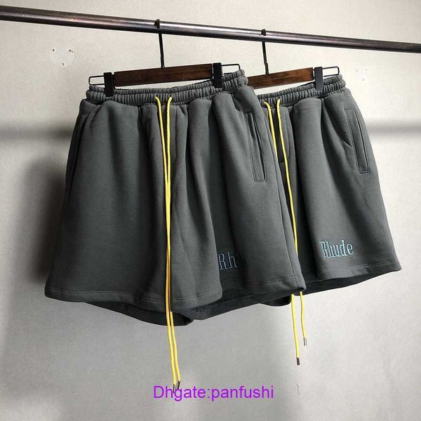 wholesale designer rhude sport shorts for sale meichao ins same rhude 21ss embroidery solid color high street drawcord men's casual, White;black
wholesale designer rhude sport shorts for sale meichao ins same rhude 21ss embroidery solid color high street drawcord men's casual, White;black