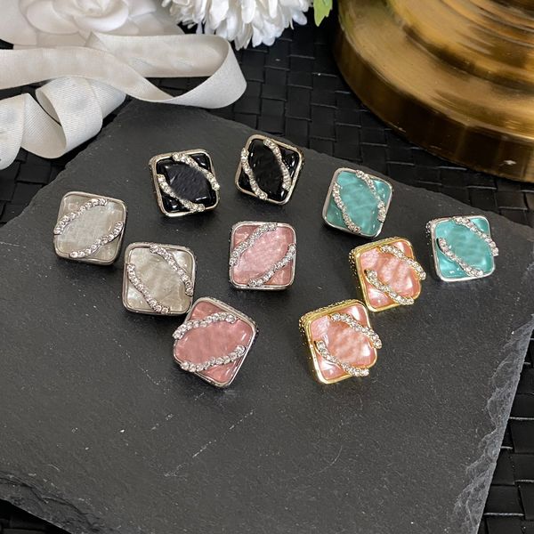 never fading brass copper earring stud real gold plated luxury brand designers letters geometric crystal rhinestone earrings famous women je, Golden;silver
never fading brass copper earring stud real gold plated luxury brand designers letters geometric crystal rhinestone earrings famous women je, Golden;silver