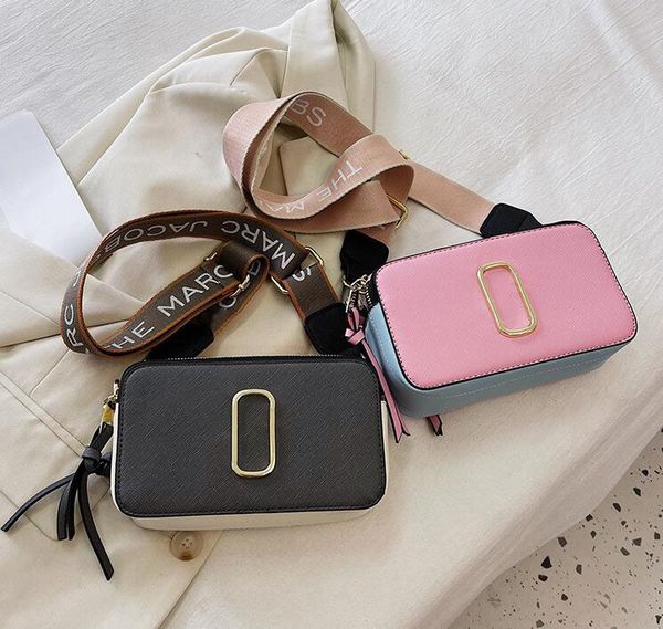 designer fashion bag handbag famous totes marc snapscamera small crossbody purse women shoulder bags messenger cross body r20230605, Black;red
designer fashion bag handbag famous totes marc snapscamera small crossbody purse women shoulder bags messenger cross body r20230605, Black;red